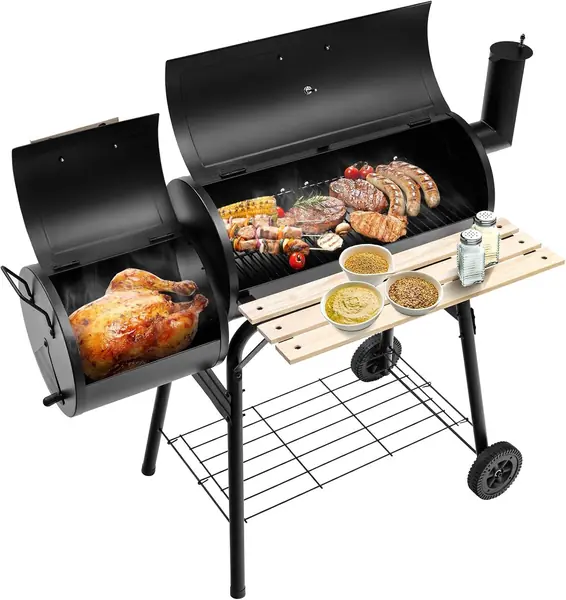 Holzkohlegrill mit Kamin